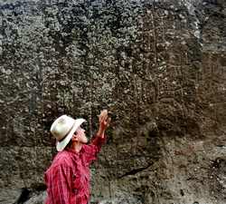 Petroglyphs, Rio de la Pasion